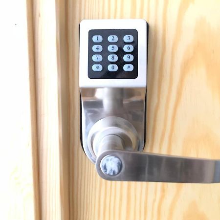 Nanit Rooms Ibiza Hostal Santa Eulària des Riu Kültér fotó