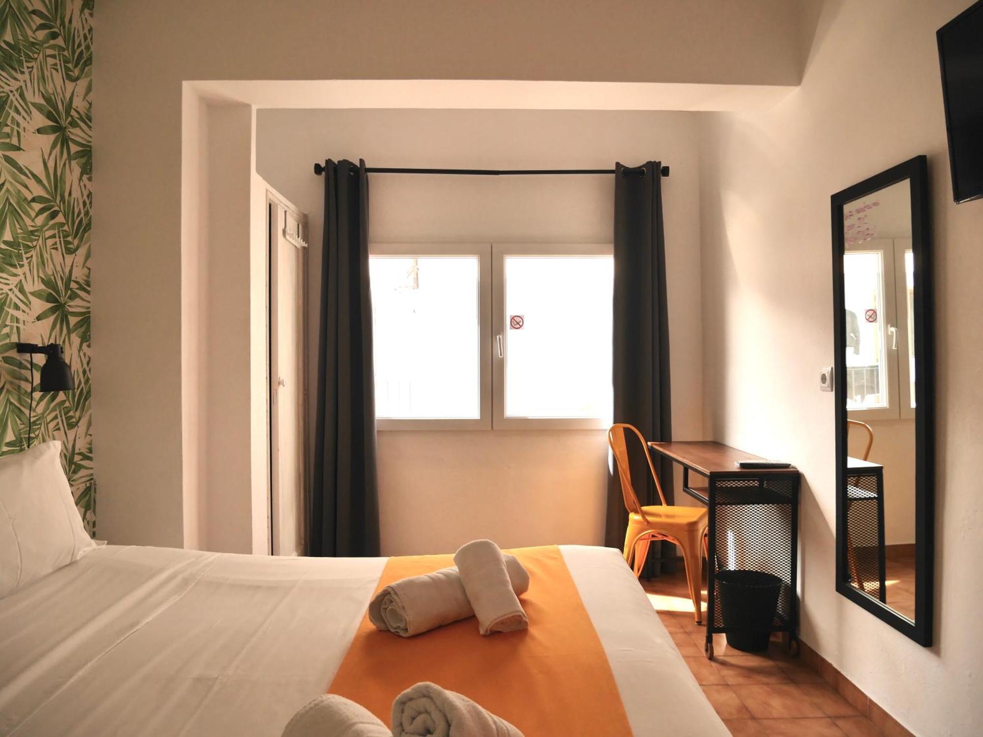 Nanit Rooms Ibiza Hostal Santa Eulària des Riu Szoba fotó