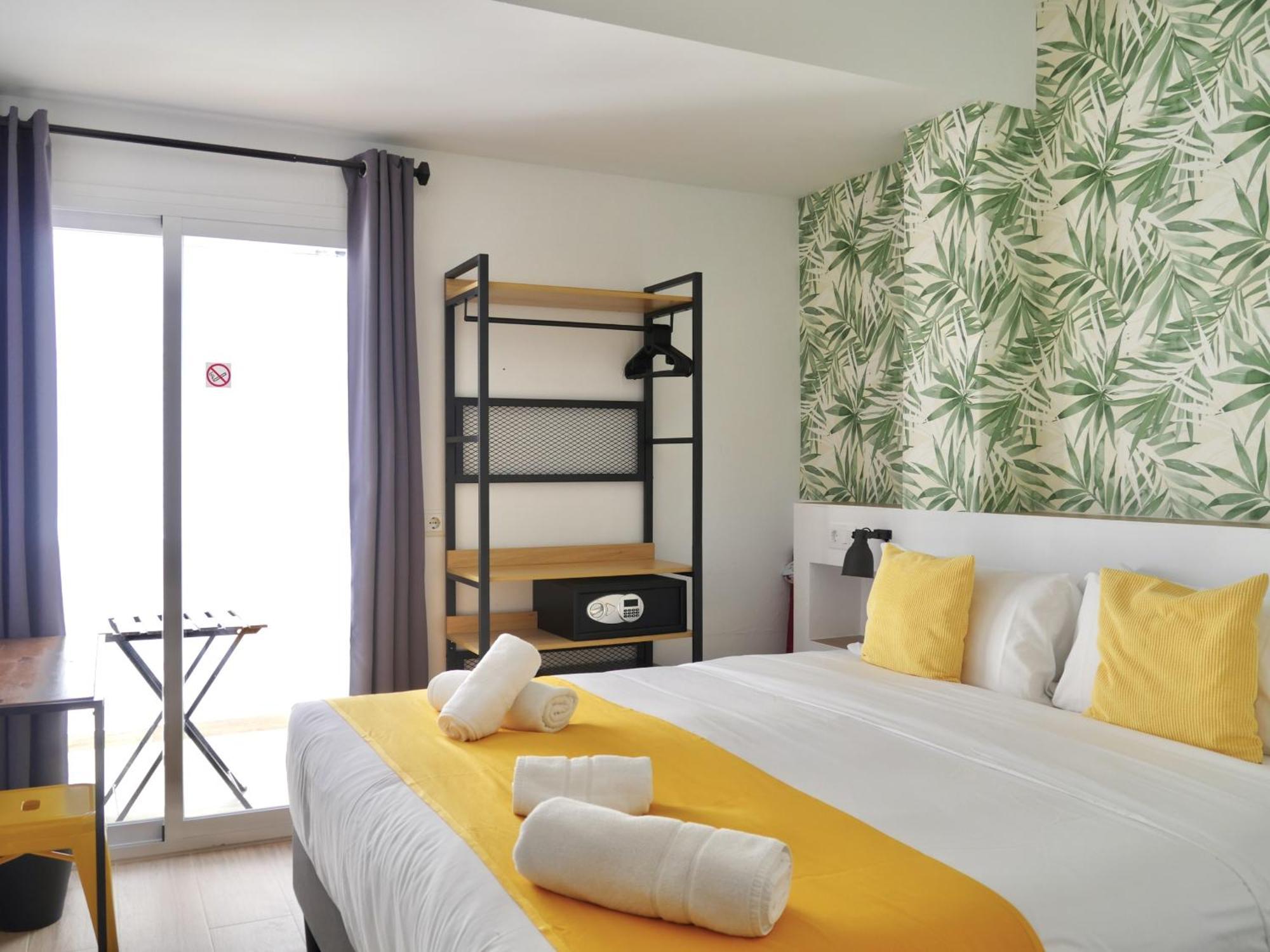 Nanit Rooms Ibiza Hostal Santa Eulària des Riu Szoba fotó
