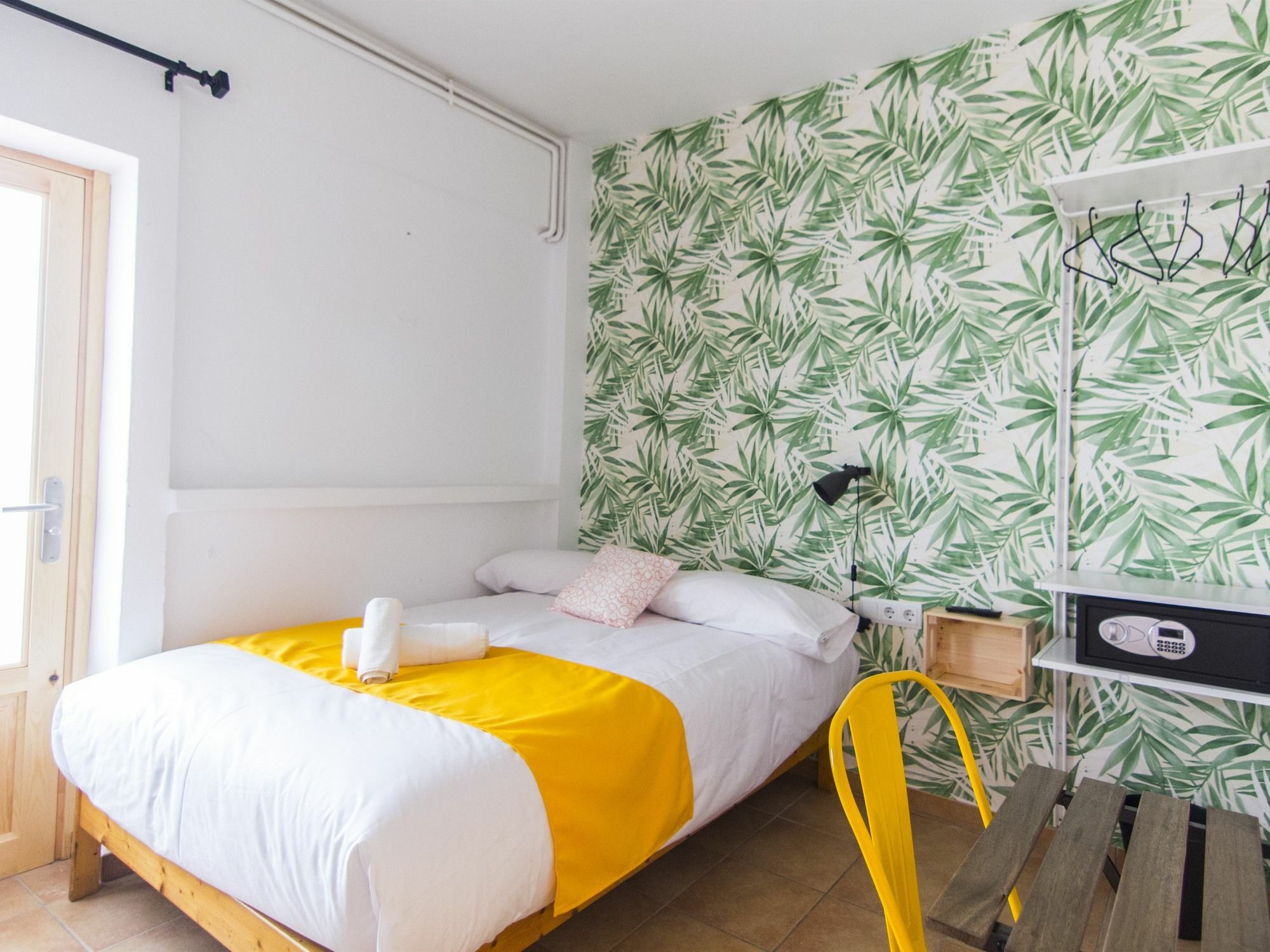 Nanit Rooms Ibiza Hostal Santa Eulària des Riu Kültér fotó